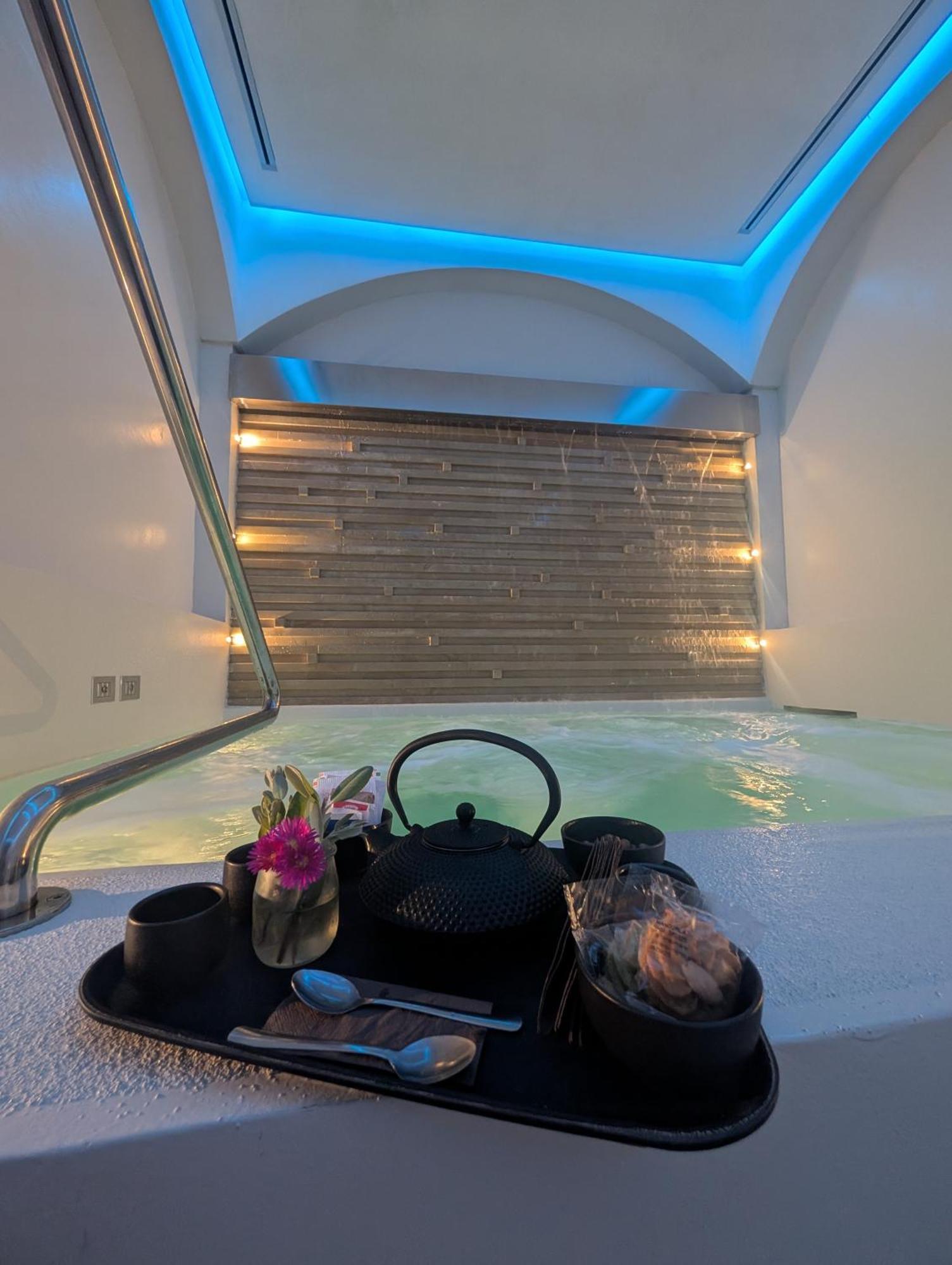Borgo Giallonardo Wine Relais 레알몬테 외부 사진