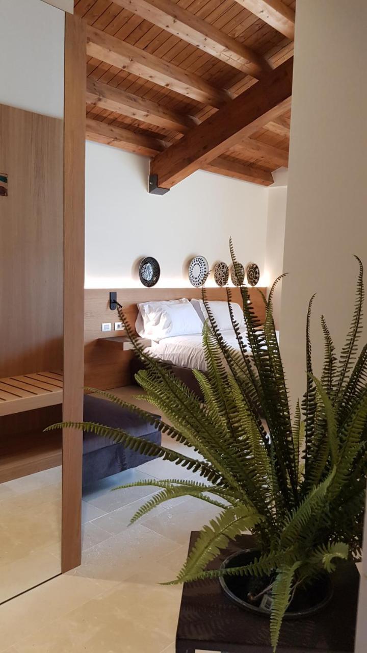 Borgo Giallonardo Wine Relais 레알몬테 외부 사진