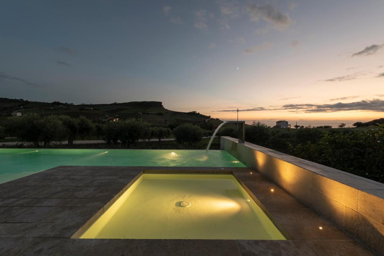 Borgo Giallonardo Wine Relais 레알몬테 외부 사진