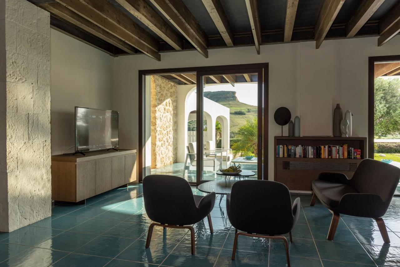 Borgo Giallonardo Wine Relais 레알몬테 외부 사진